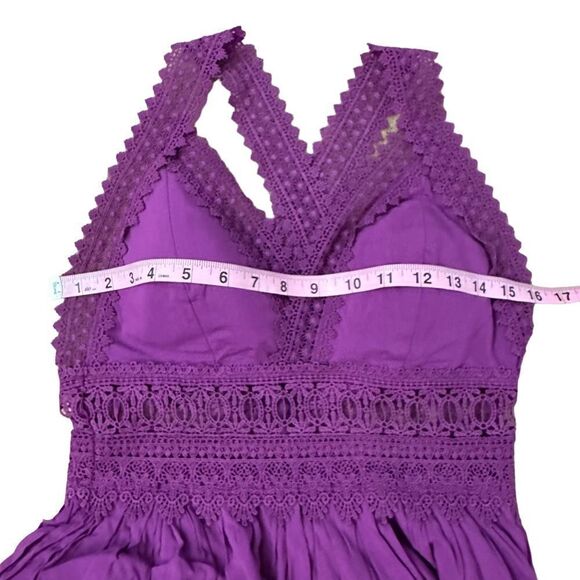 Fashion Nova ~ Lucie Lace Mini Dress ~ lace detailing ~ padded bust ~size XSmall - Picture 14 of 16